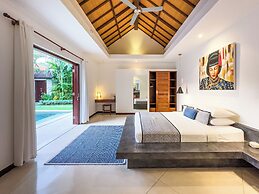 Villa Bugis Kayu Aya Seminyak