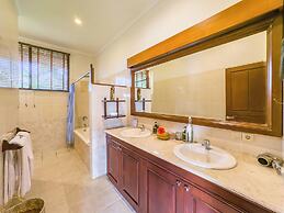 Villa Bugis Kayu Aya Seminyak