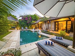 Villa Bugis Kayu Aya Seminyak