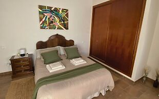 Room-bamboo Room With Mountain Views and