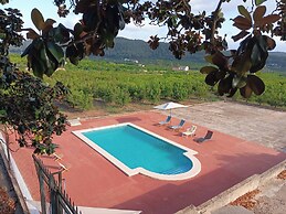 Complete, Spacious House, With Pool and Surrounded by Nature