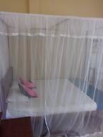 New golden bay resort Weligama