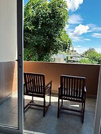 New golden bay resort Weligama