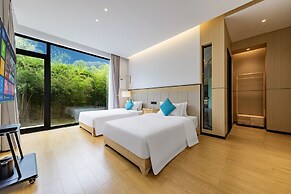 Zhang jiajie XMAN Valley Sunrise Resort