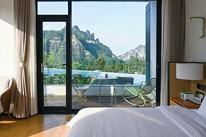 Zhang jiajie XMAN Valley Sunrise Resort