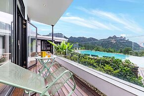 Zhang jiajie XMAN Valley Sunrise Resort