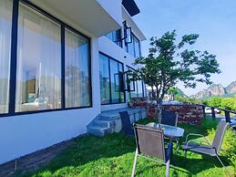 Zhang jiajie XMAN Valley Sunrise Resort