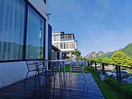 Zhang jiajie XMAN Valley Sunrise Resort