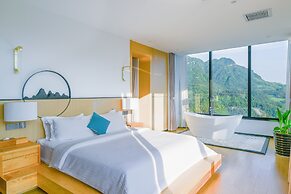 Zhang jiajie XMAN Valley Sunrise Resort