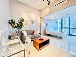 One Uptown Residence Near St Lukes