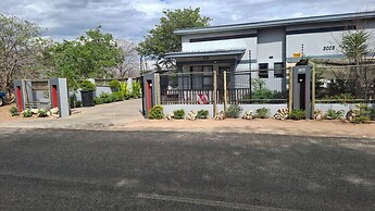 Shalakwe Hills-Inn Guesthouse