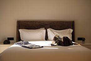 Whisper Athens Suites.