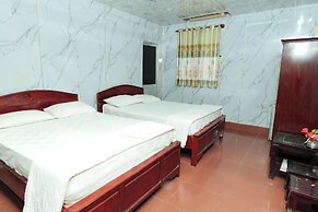 Thanh Nhan 1 Hotel Ca Mau - by BAYLUXURY