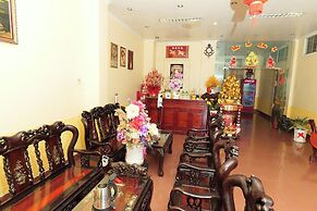 Thanh Nhan 1 Hotel Ca Mau - by BAYLUXURY