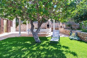 Tenuta Guarini Trulli On Selva Di Fasano