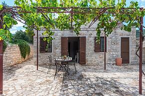 Tenuta Guarini Trulli On Selva Di Fasano