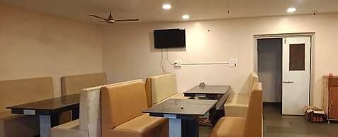 Sai Baba Palace Lodging and Boarding