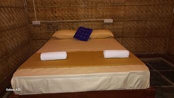 Hampi Natures Cottage