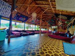 Hampi Natures Cottage