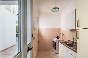 Private Villa With Wi-fi, Parking and air Conditioning