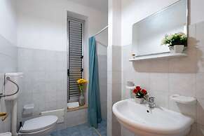 Private Villa With Wi-fi, Parking and air Conditioning