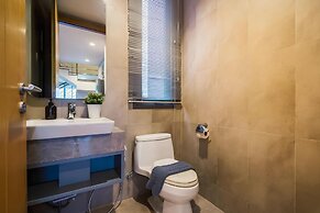 Sandbox beachfront villa2