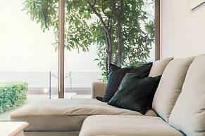 Sandbox beachfront villa2