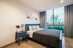 Sandbox beachfront villa2