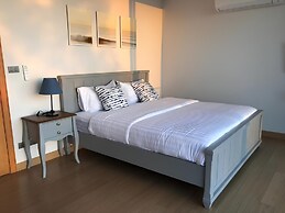 Sandbox beachfront villa2