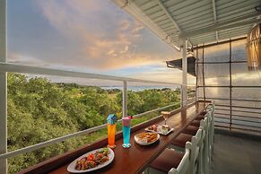 Echor Samara Morjim Goa Sea View Restro