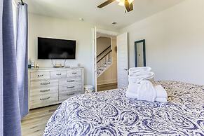 1 Mi to Beach: Family-friendly Hilton Head Retreat