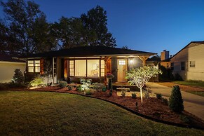 Tulsa Retreat w/ Backyard Oasis & Putting Green!