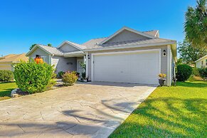 Walk to Golf & Pool: Pet-friendly Villages Home