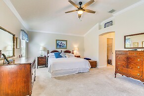 Walk to Golf & Pool: Pet-friendly Villages Home