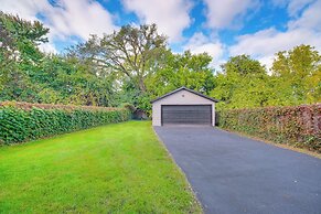 4 Mi to Dtwn: Home w/ Patio in Cleveland!