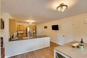 Annapolis Home Near Beach & Quiet Waters Park!
