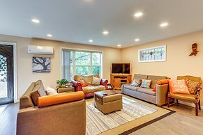 Historic Dahlonega Home w/ Wraparound Porch