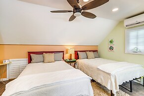 Historic Dahlonega Home w/ Wraparound Porch