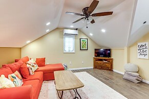 Historic Dahlonega Home w/ Wraparound Porch