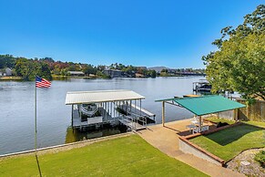 7 Mi to Hot Springs Natl Park: Home w/ Boat Slip