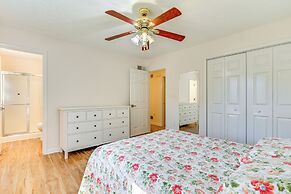 Private Deck: Berkeley Springs Getaway!