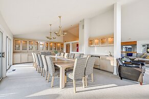 Group Getaway ~ 3 Mi to Bryson City!