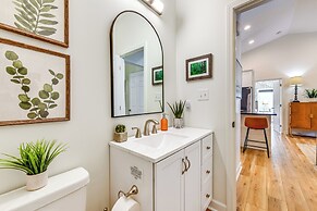 Waterfront Lake Hickory Retreat w/ Private Dock!