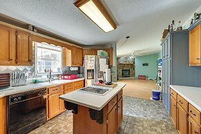 Spring Hope Getaway: Fish, Hike, Relax!