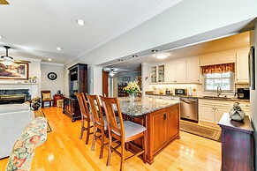 1 Mi to Dtwn: Home w/ Fire Pit & Deck in Hudson!