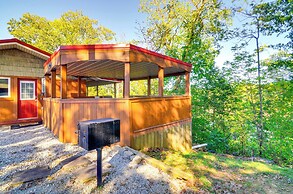 4 Mi to Cumberland River: Cabin w/ Deck & Fire Pit