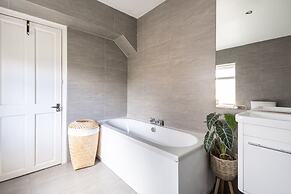 Host Stay Grove Road