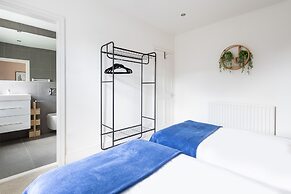 Host Stay Grove Road