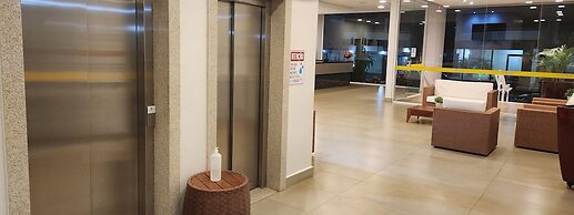 Everest Flat Service - HotFérias