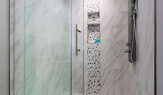 Villa Capri - Waterfront Luxury Home - Punta Gorda FL